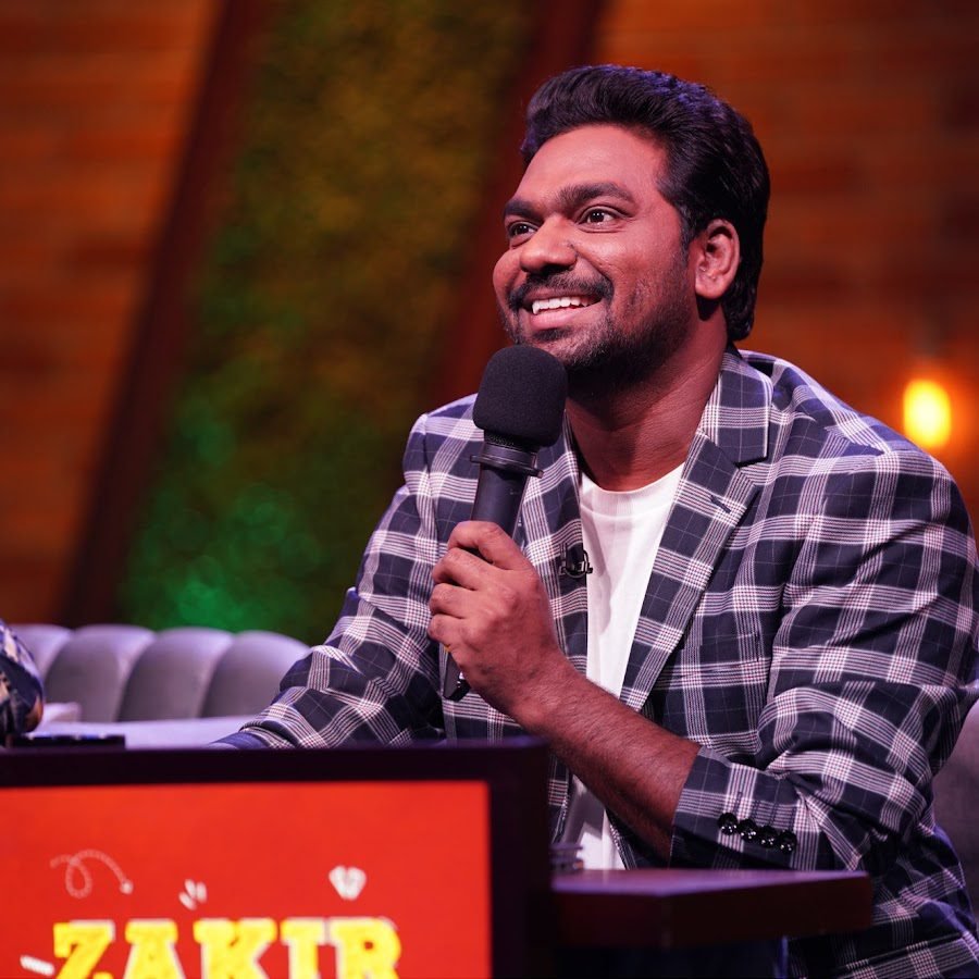 Zakir Khan Confused To Amitabh Bachchan